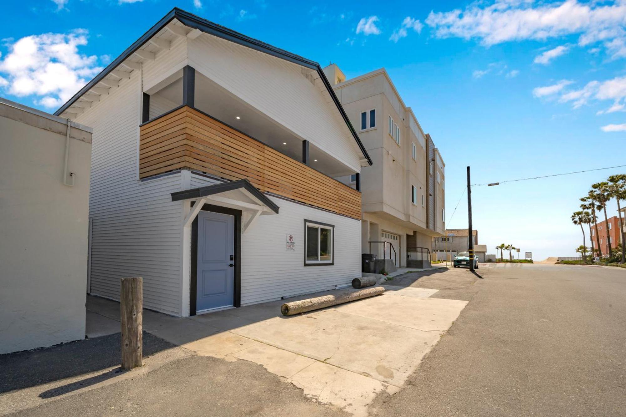 Brand New Home By The Beach & Historic Sunset Water Tower Sunset Beach Exterior photo